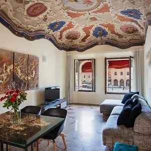  Appartamento Urbanicooh Paracelso - Piazza Maggiore View